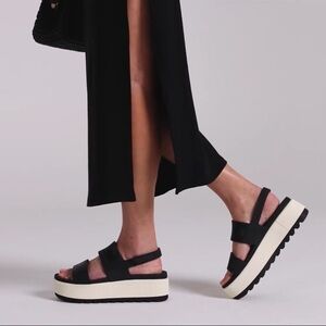 Reef Black and Cream Platform Sandals